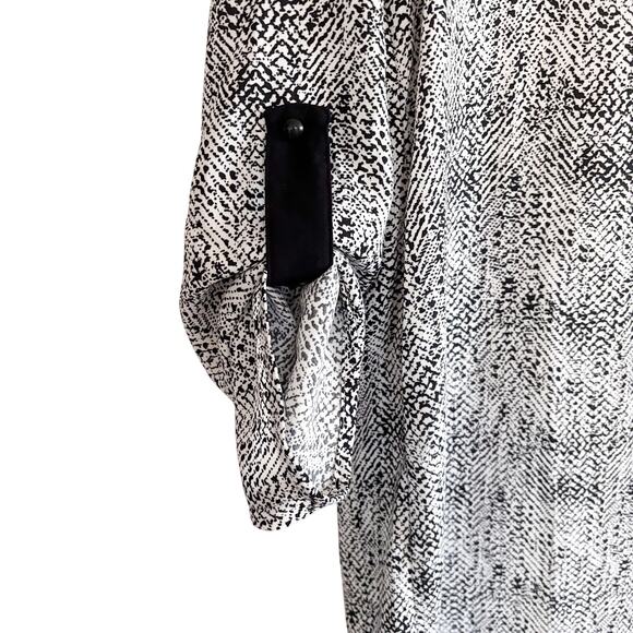 Vero Moda Sz M Black and White V-Neck Shift Dress Roll Tab Sleeves Mini Dress - Picture 5 of 12